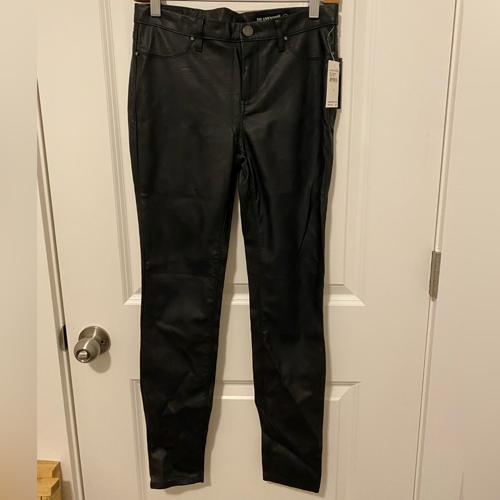 TAGS ON! Blank NYC Vegan Leather skinny pants - Size 27